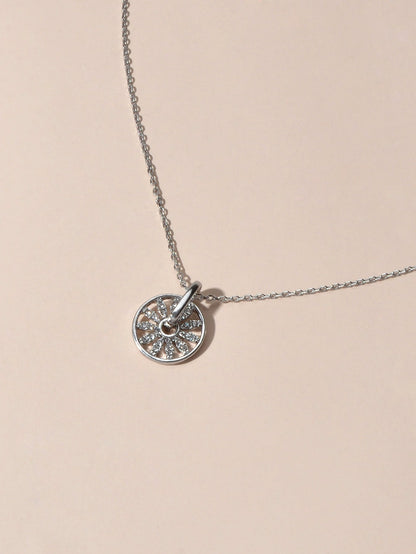 Textured Jewellery Rhinestone Decor Silver Chain Round Wheel Charm Girl Necklace-3